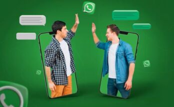 How does Whatsapp Make Money